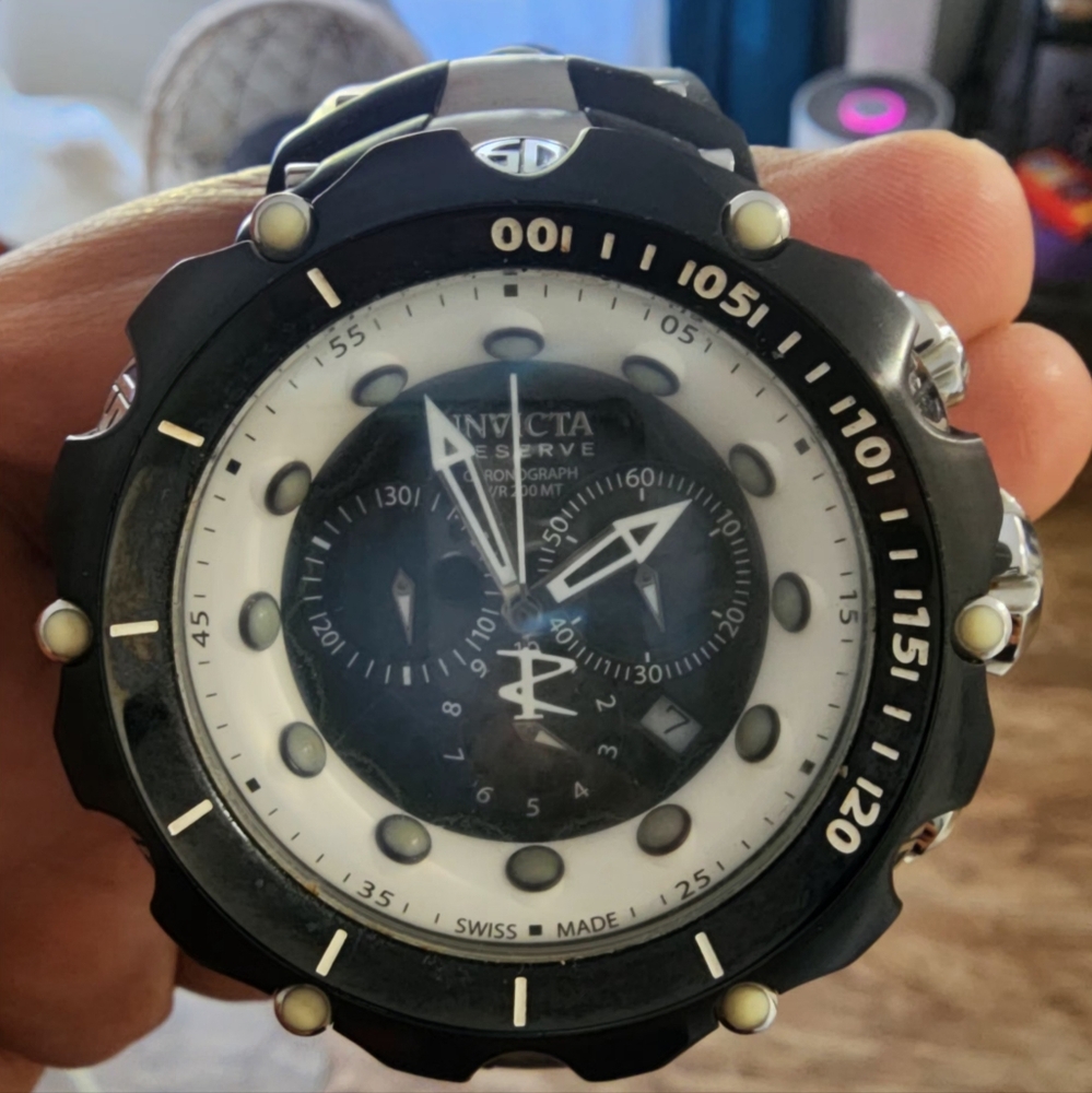 Invicta 11708